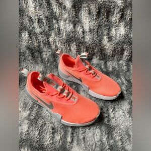 278: Nike Ashin Modern (GS)